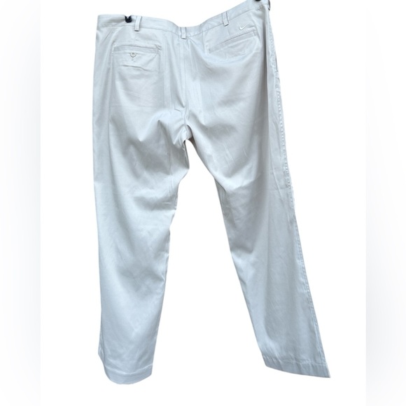 Nike Golf Dri-FIT Pants Size 42x30 Light Khaki Flat Front Moisture Wicking - Picture 5 of 7
